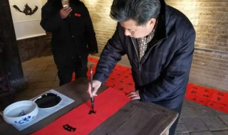 笔走龙蛇的意思是什么意思 笔走龙蛇的意思是什么