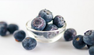 泡蓝莓酒的家常做法 蓝莓酒怎么泡