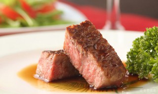 家常牛排腌制方法 黑胡椒牛排的烹饪技巧分享