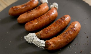 香肠发霉还能吃吗 轻度香肠发霉如何处理