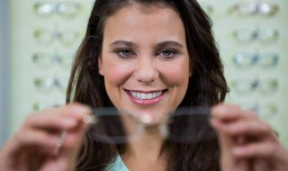 眼睛散光是什么意思 眼睛散光是怎么的