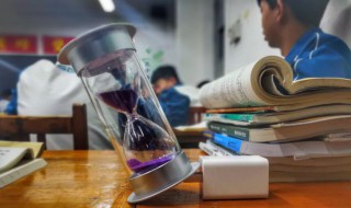 与哭有关的词语 与哭有关的词语有哪些