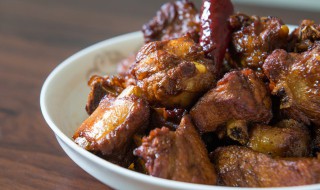 糖醋排骨最正宗的做法 糖醋排骨最正宗的做法是什么