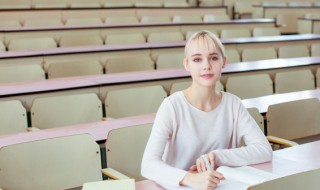 关于茅盾的资料 有关茅盾的简介