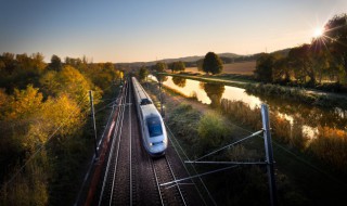 高铁上能充电吗 在高铁上能不能充电