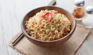 伊面和方便面的区别 如何区别伊面和方便面