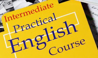 运动会英文作文 关于学校运动会的英语及翻译作文