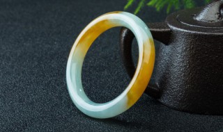 巴山翠是什么翡翠 巴山翠是怎样的翡翠