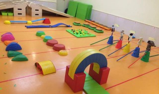 家庭感统训练方法 方法如下