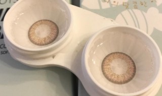 佩戴日抛的方法 日抛佩戴小知识