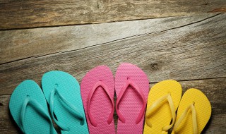 拖鞋水臭怎么处理 拖鞋遇水发臭怎么办
