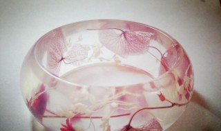 滴胶如何做磨砂感 水晶滴胶内容介绍