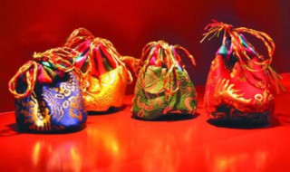 古代有做定情寓意的东西 关于定情的信物