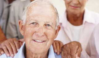 照顾老年痴呆有什么好方法 照顾老年痴呆的方法