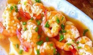 南瓜蒸虾仁怎么做好吃又简单 南瓜蒸虾仁的家常做法