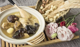 炖鸡肉怎样做好吃又营养又简单 炖鸡肉的家常做法