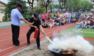 灭火器四个步骤 灭火器的介绍