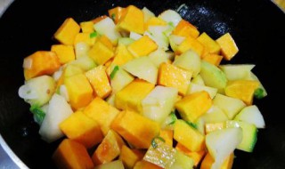 窝瓜炖土豆的做法 窝瓜炖土豆的家常简单做法