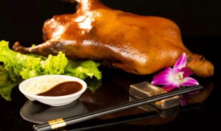 北京烤鸭的制作方法 具体制作烤鸭的过程有哪些