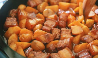 板栗烧肉怎么做 板栗烧五花肉的做法
