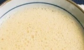 桃胶银耳羹的做法 桃胶银耳羹的家常做法