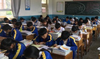 万水千山只等闲的意思 怎么理解万水千山只等闲