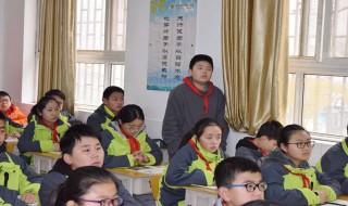 万花丛中过片叶不沾身的意思 万花丛中过片叶不沾身出处