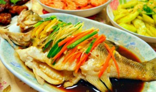 清蒸鲈鱼窍门 清蒸鲈鱼怎么做好吃