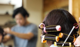 热烫头发的方法 烫前要做什么准备