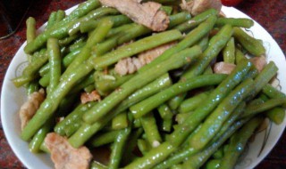 糯米豆角怎么做 制作的时候用到了什么辅料