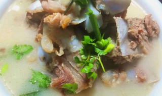 怎么煮大骨头汤好喝 怎么做大骨头汤好喝呢