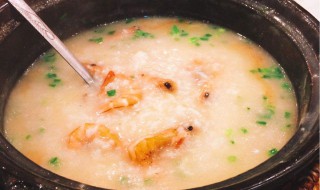 怎样做海鲜虾粥 鲜甜海鲜虾粥的做法