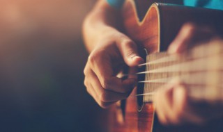 关于吉他的文艺句子 关于吉他的文艺句子有哪些