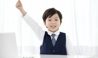 苍翠欲滴什么意思 词语苍翠欲滴什么意思