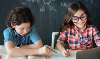 寓言故事坐井观天 坐井观天的内容