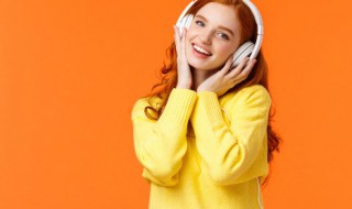 一座山翻过一条河是什么歌 一座山翻过一条河完整歌词