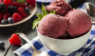 制作冰淇淋的方法 制作冰淇淋的方法是什么