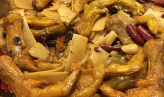 鸭脚怎么卤好吃 卤鸭脚的做法