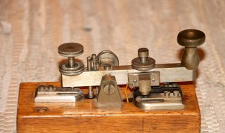 电报机原理 关于电报机原理