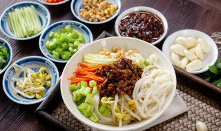 炸酱面的酱怎么做窍门 炸酱面的酱怎么做