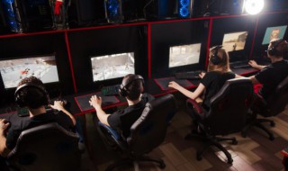 网吧三连坐什么意思 网吧三连坐的意思