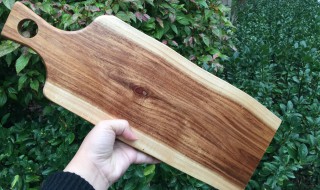 实木砧板第一次使用如何保养 如何保养实木砧板