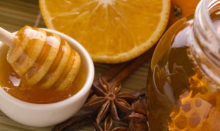 柠檬蜂蜜泡了2年可以喝吗 柠檬蜂蜜泡了2年还能不能喝