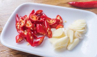 立秋怎么用盐水腌辣椒 怎么用盐水腌辣椒