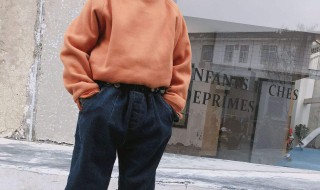 老爹牛仔裤怎么搭配 大家可以参考一下