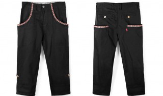 纯棉黑裤子发红怎么恢复 黑色裤子发红还原教程