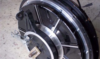 摩托车辐条轮好还是一体轮好 你是怎么看的