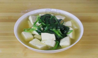 流产可以喝菠菜汤么 多跟医生交流一下