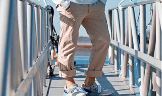 运动裤怎么折裤脚好看 运动裤挽裤腿好看的方法