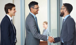 梦见一个很久没见的人 有什么征兆吗